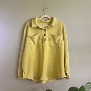 American Eagle Outfitters Green Big Hug Shirt